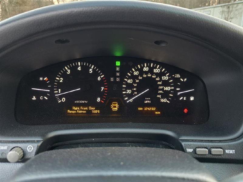 Used 2004 Lexus LS 430 image 37