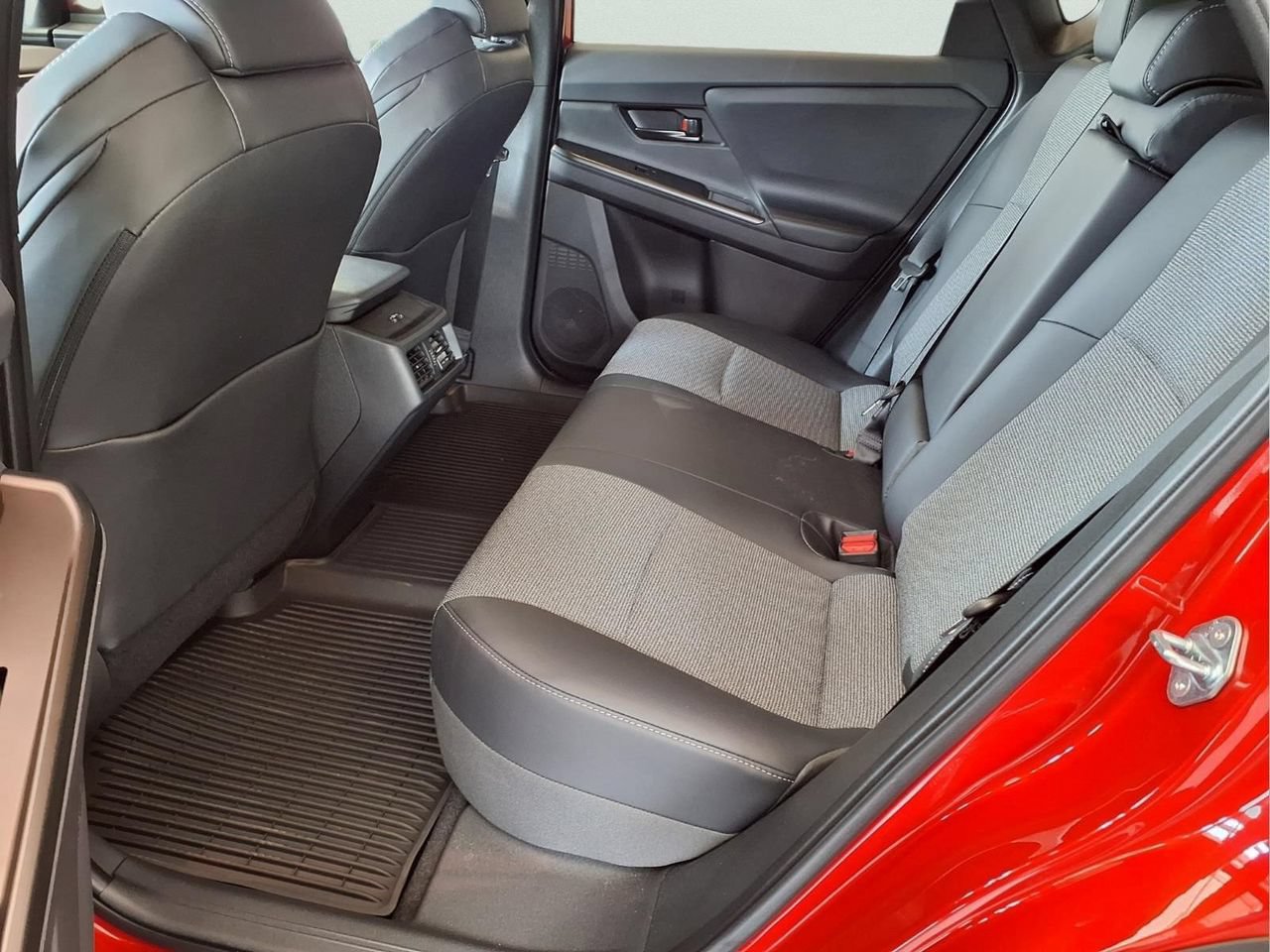 Used 2026 Toyota bZ AWD/4WD image 9