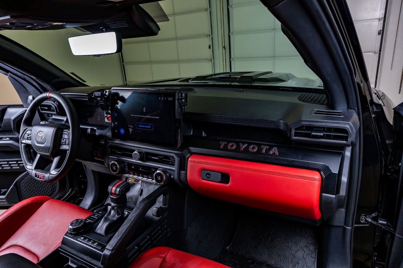 Used 2025 Toyota Tacoma TRD Pro AWD/4WD image 17