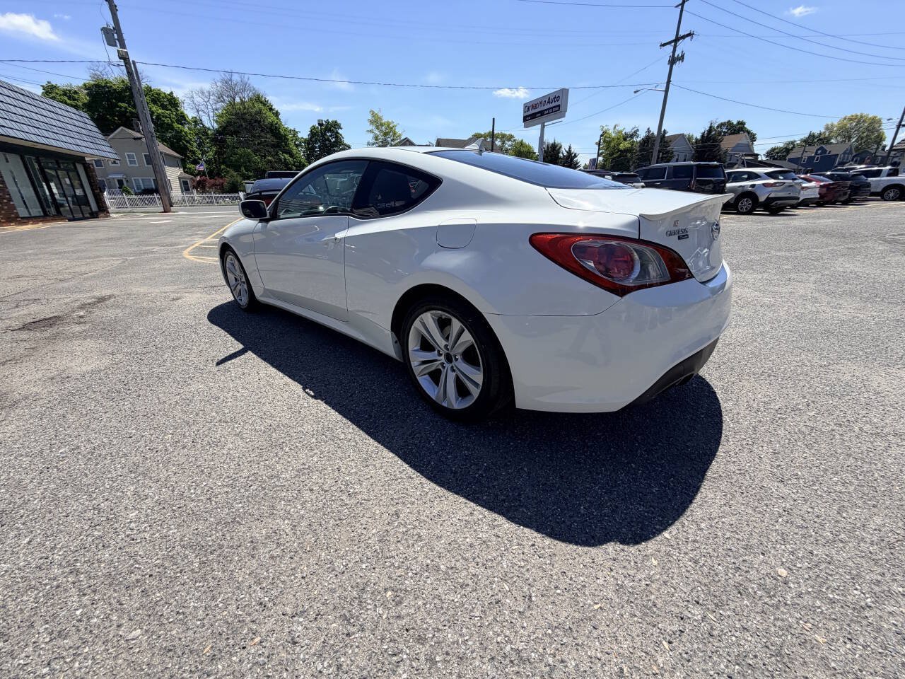 Used 2010 Hyundai Genesis 2.0T RWD image 20