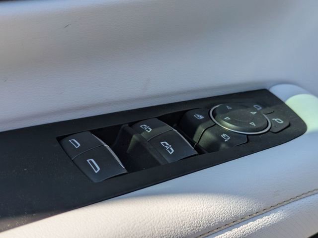 New 2026 Chevrolet Suburban Premier image 9