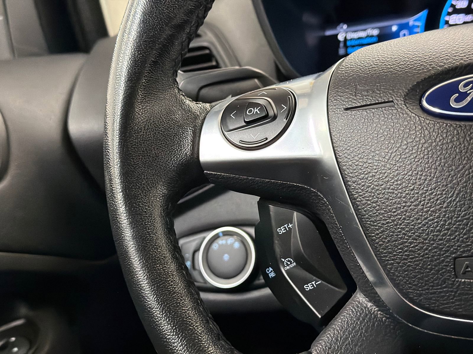 Used 2017 Ford C-MAX SE FWD image 21