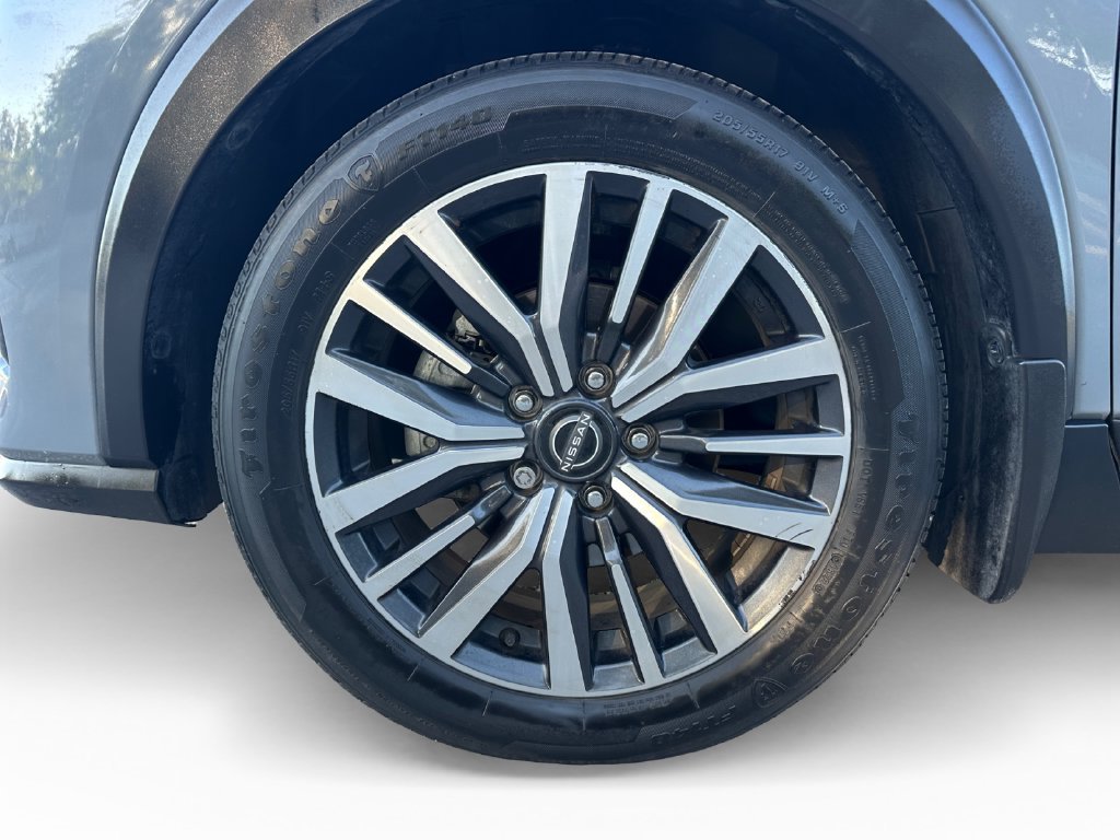 Used 2022 Nissan Kicks SV FWD image 9