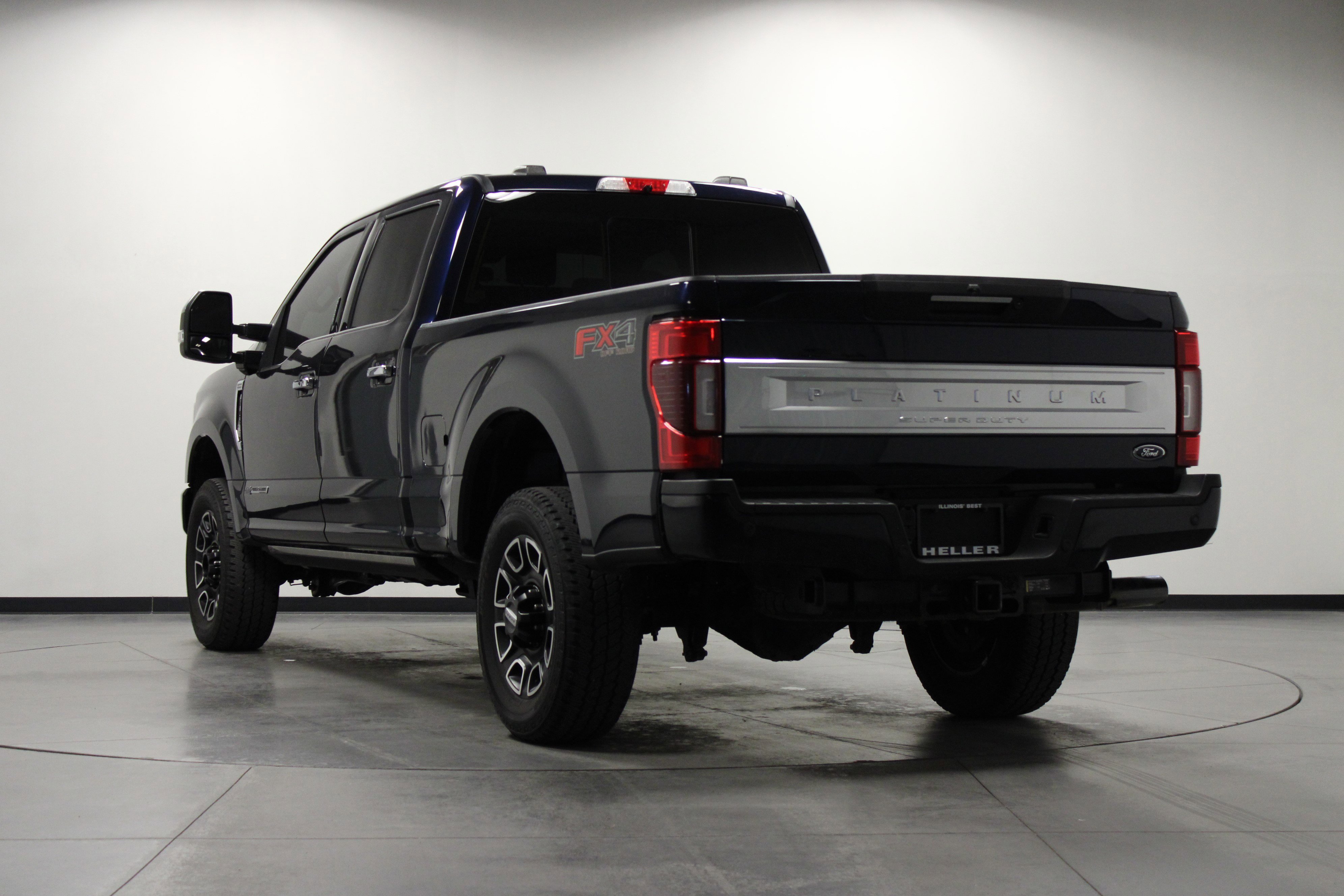 Used 2022 Ford F350 Platinum image 6