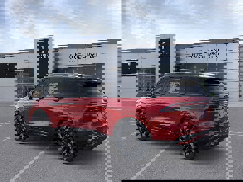 New 2026 Lincoln Nautilus Reserve w/ Jet Appearance Package image 4