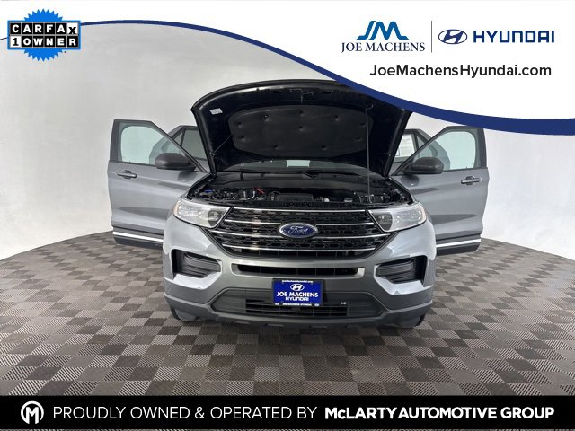 Used 2023 Ford Explorer XLT image 12