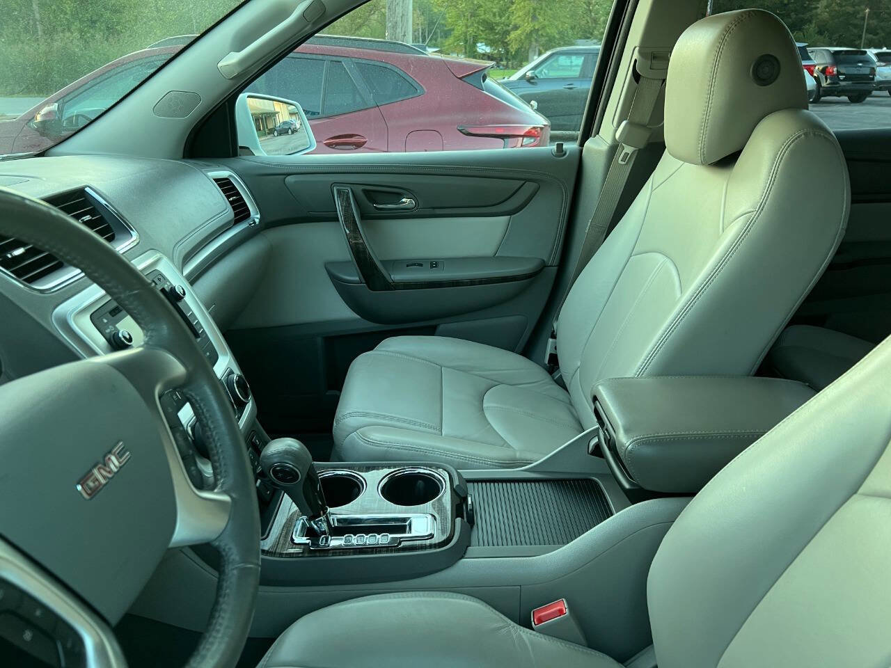 Used 2016 GMC Acadia SLT image 10