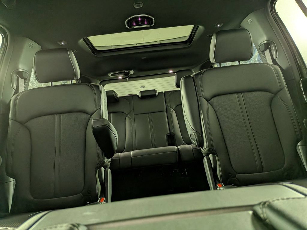 New 2026 Jeep Grand Wagoneer Limited AWD/4WD image 29