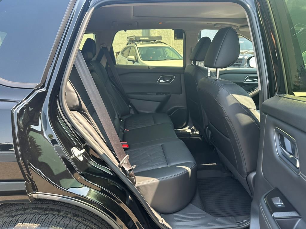 New 2026 Nissan Rogue Platinum w/ Platinum Premium Package image 27