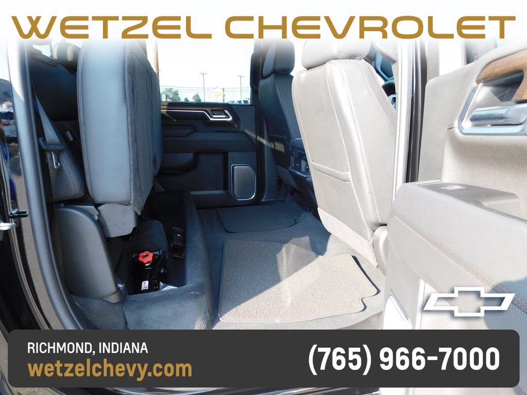 Used 2025 Chevrolet Silverado 2500 High Country w/ Technology Package AWD/4WD image 28