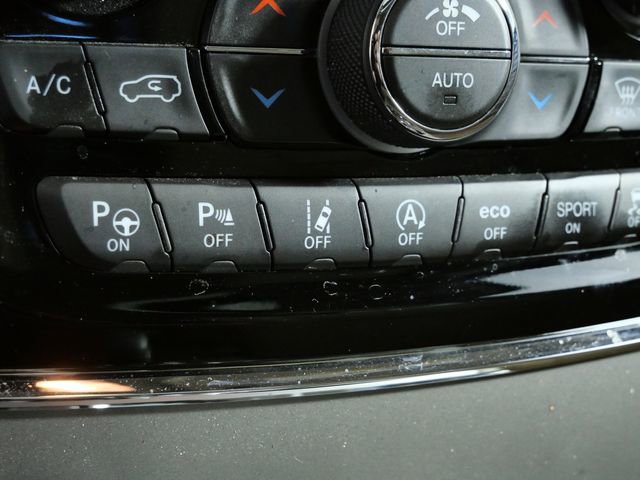 Used 2021 Jeep Grand Cherokee Overland image 25