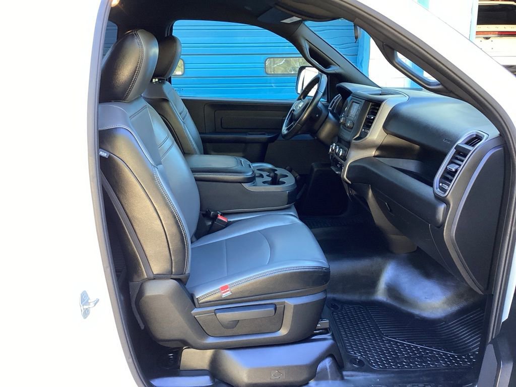 Used 2022 RAM 3500 Tradesman image 32