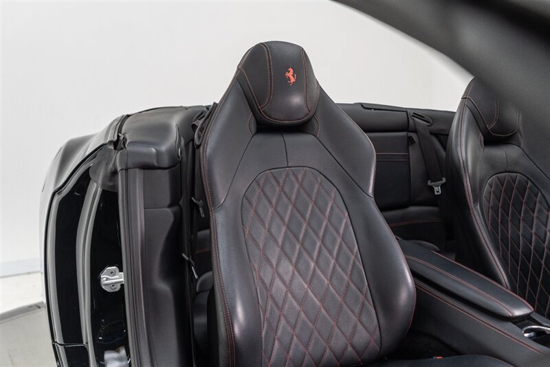 Used 2017 Ferrari California T RWD image 48