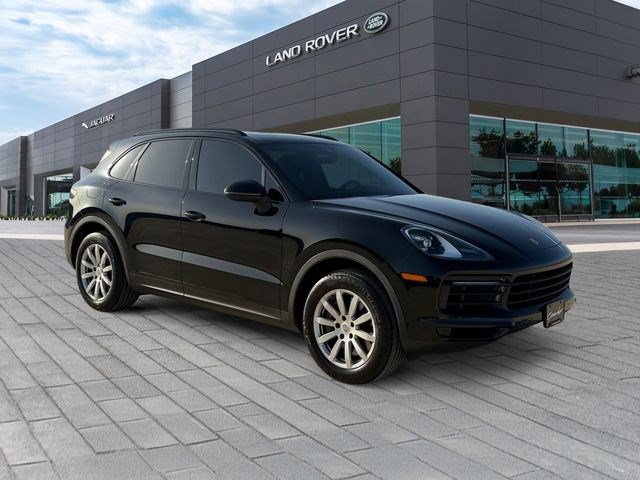 Used 2021 Porsche Cayenne w/ Premium Package AWD/4WD image 7