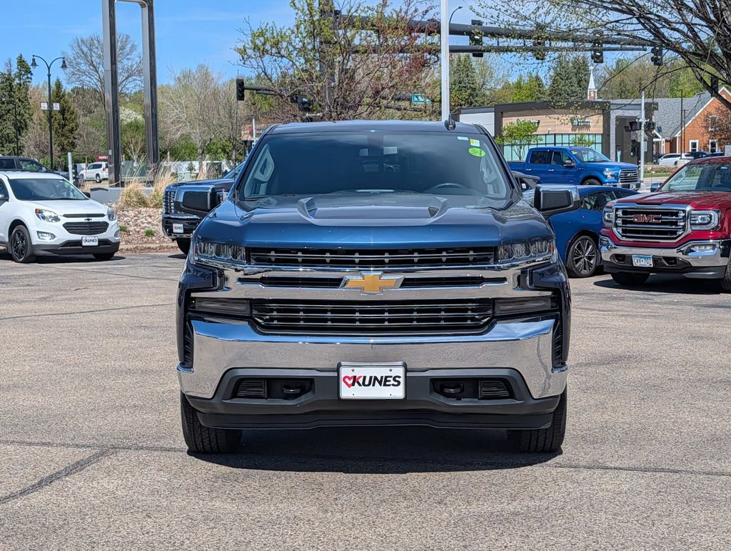 Used 2019 Chevrolet Silverado 1500 LT w/ All-Star Edition AWD/4WD image 2