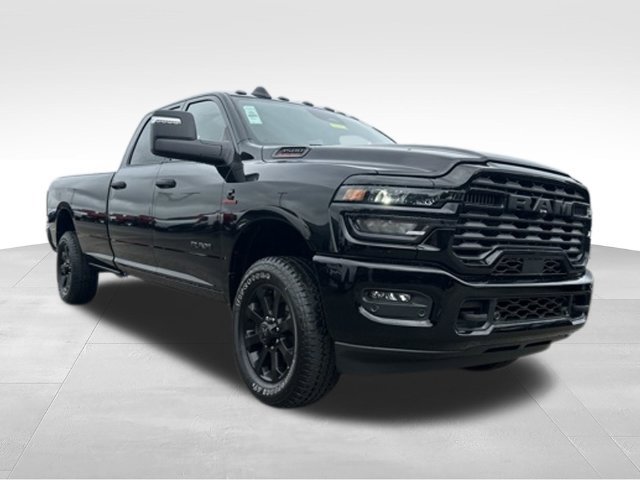 New 2026 RAM 3500 Big Horn AWD/4WD image 7
