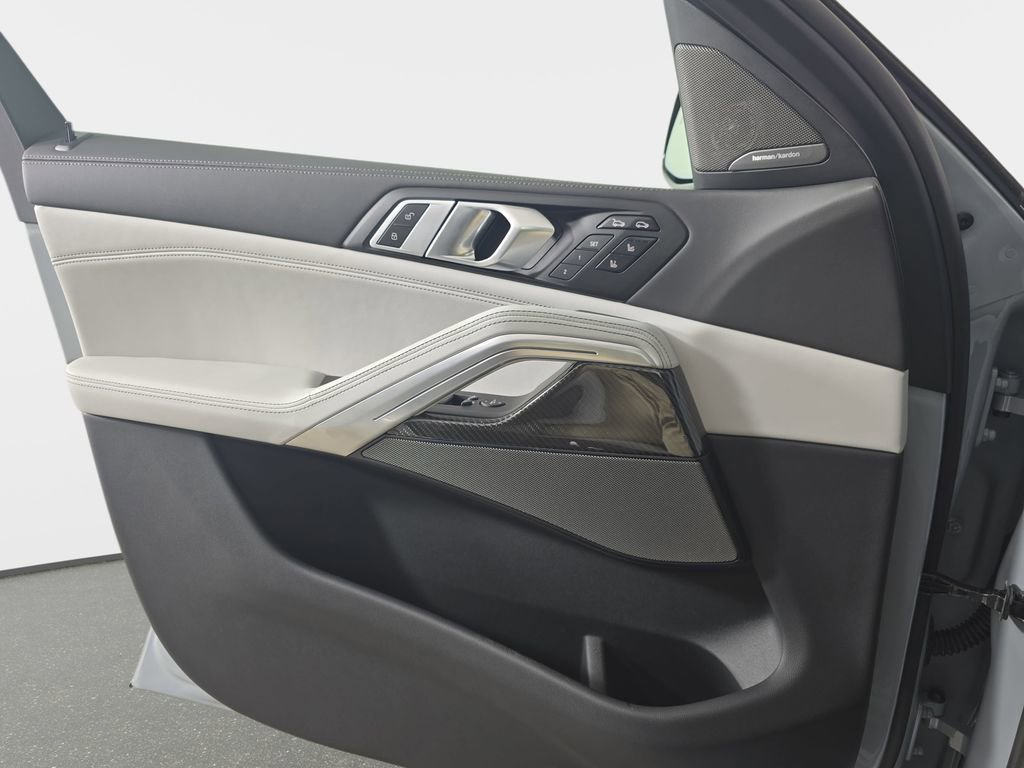 New 2027 BMW X6 M60i AWD/4WD image 27