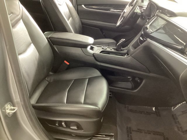 Used 2020 Cadillac XT6 Premium Luxury FWD image 24