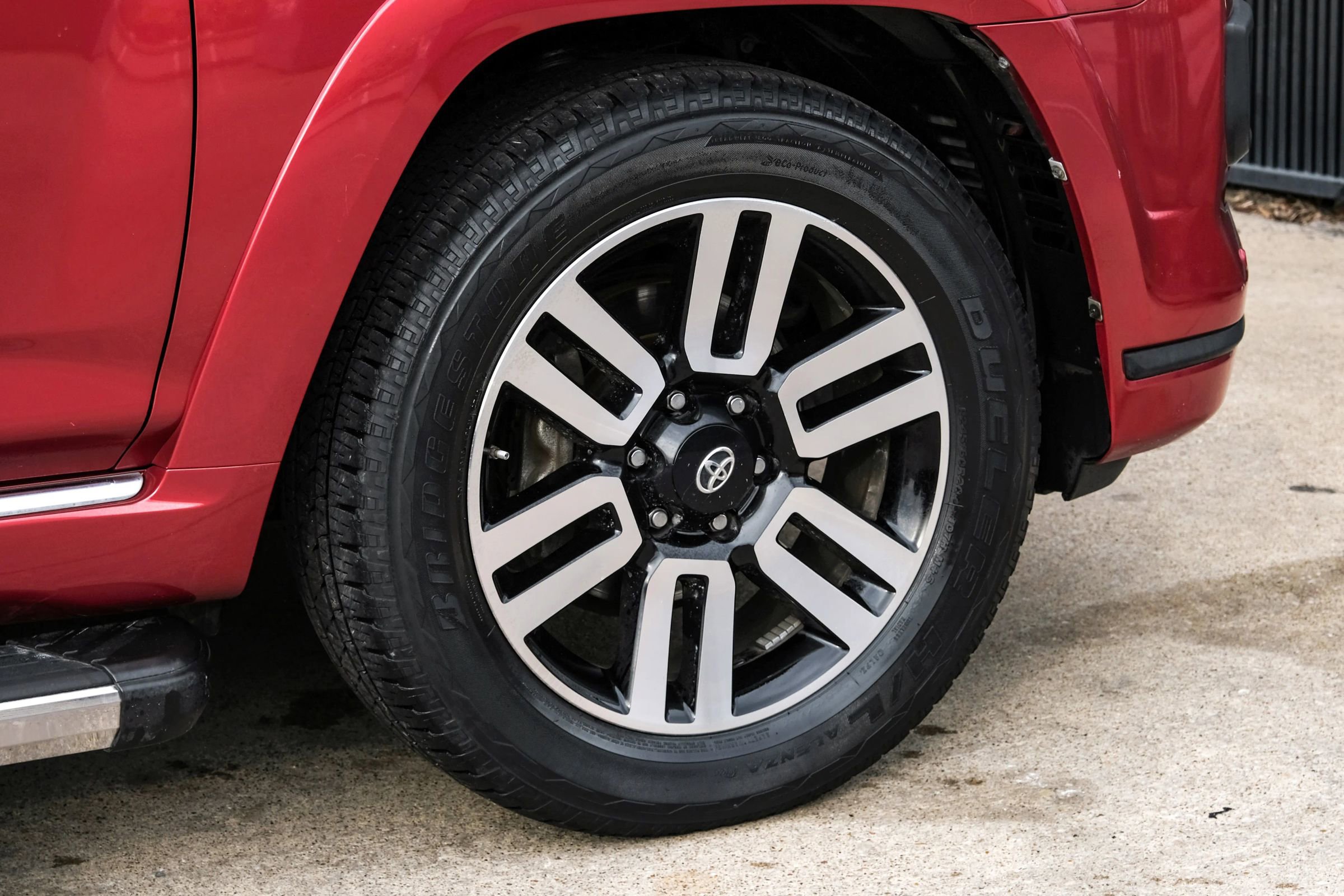 Used 2014 Toyota 4Runner Limited image 62