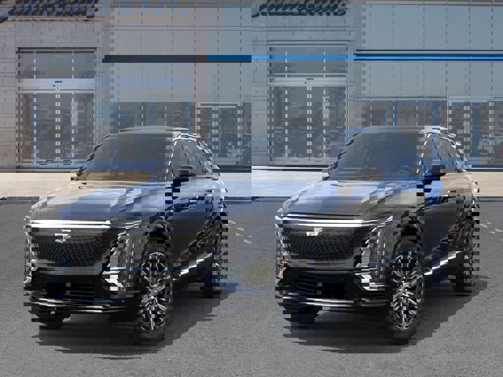 New 2025 Cadillac Lyriq Luxury image 6