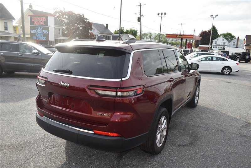 Used 2022 Jeep Grand Cherokee L Limited AWD/4WD image 8