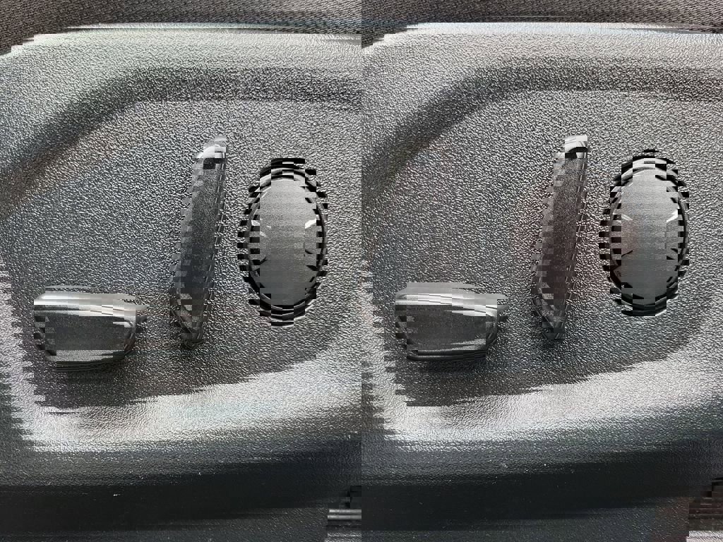 Used 2019 Ford Explorer XLT image 19