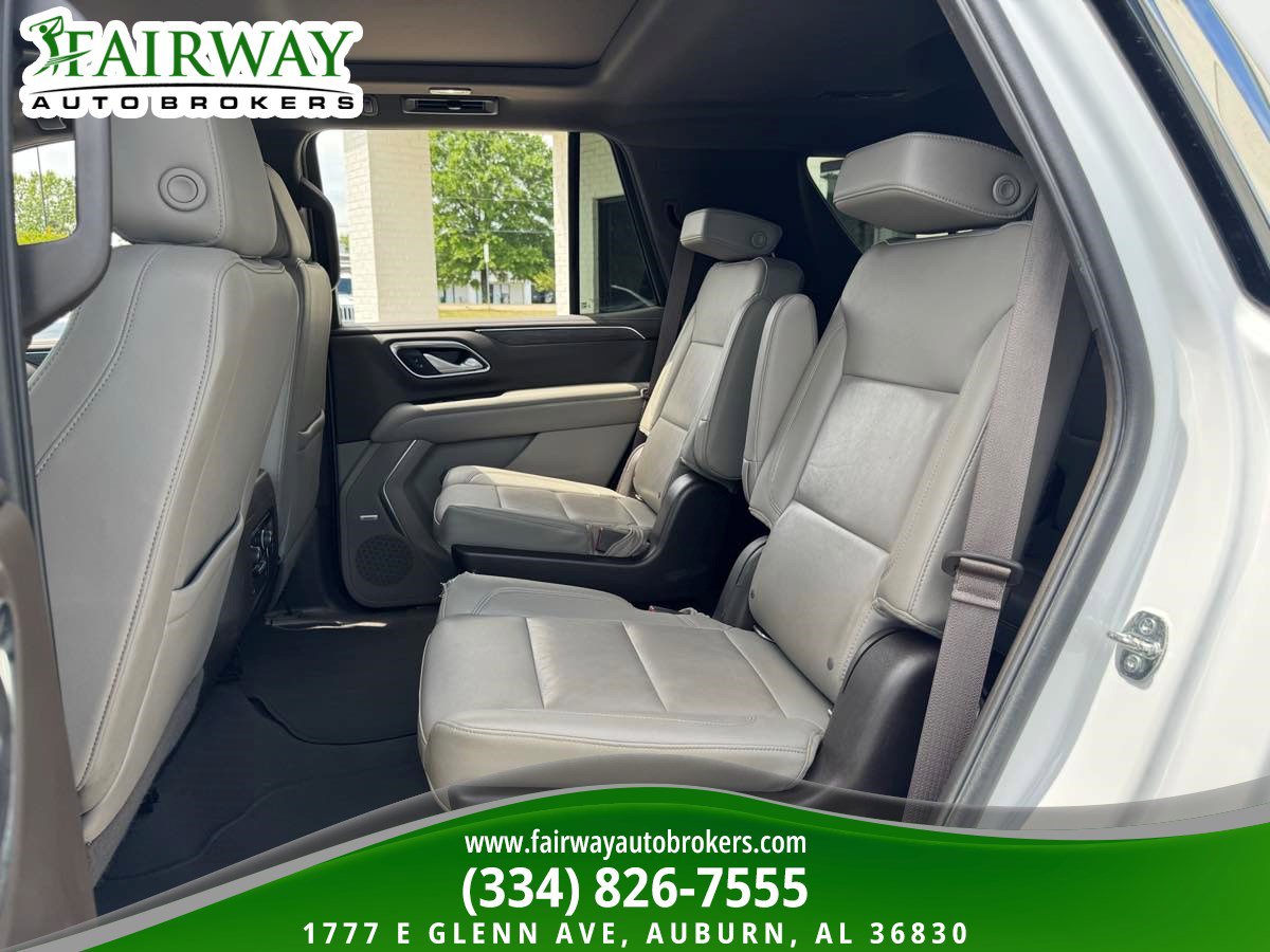 Used 2022 Chevrolet Tahoe LT w/ Luxury Package RWD image 10