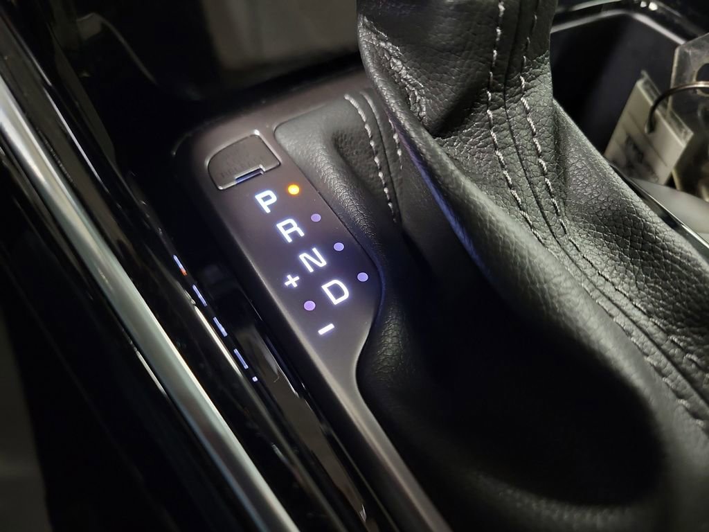 Used 2025 Kia Sorento SX image 17