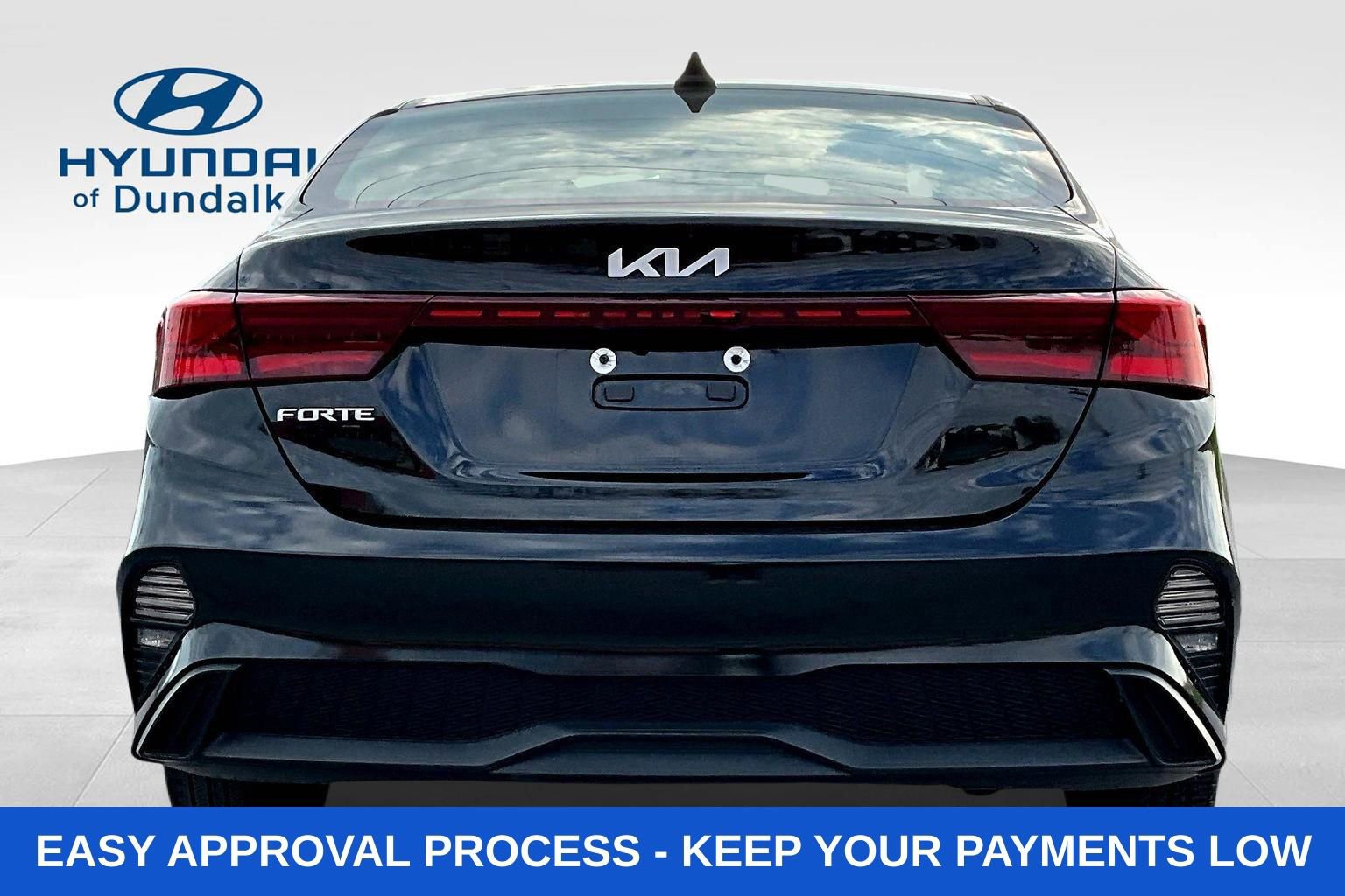 Used 2022 Kia Forte LXS image 7