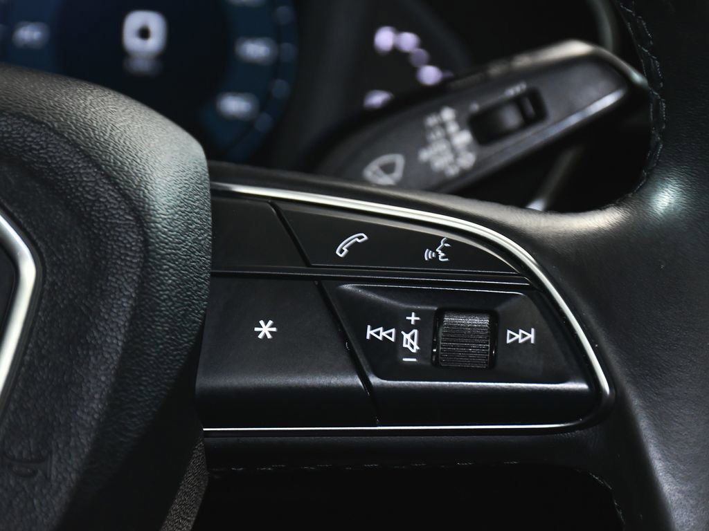 Used 2022 Audi Q3 2.0T Premium w/ Convenience Package image 29