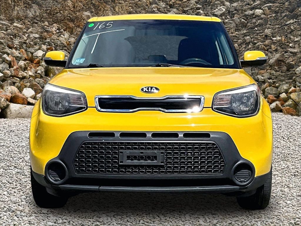 Used 2014 Kia Soul + FWD image 3