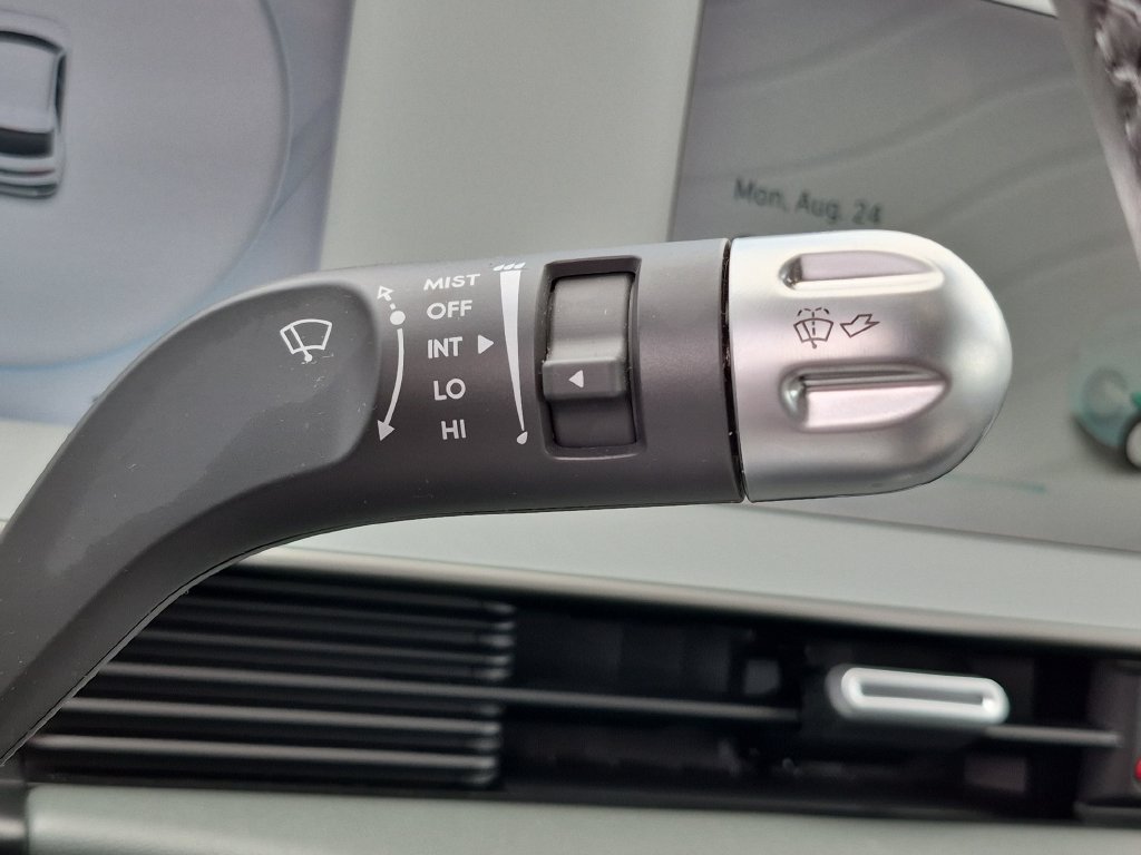 Certified 2023 Hyundai Ioniq 5 SEL AWD/4WD image 19