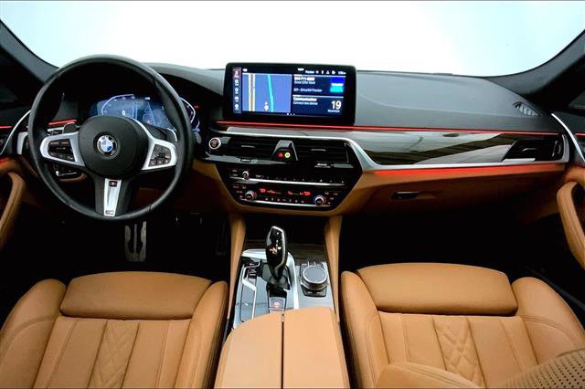 Certified 2022 BMW 540i xDrive w/ M Sport Package image 16
