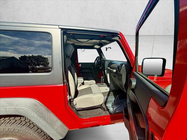 Used 2009 Jeep Wrangler X AWD/4WD image 9