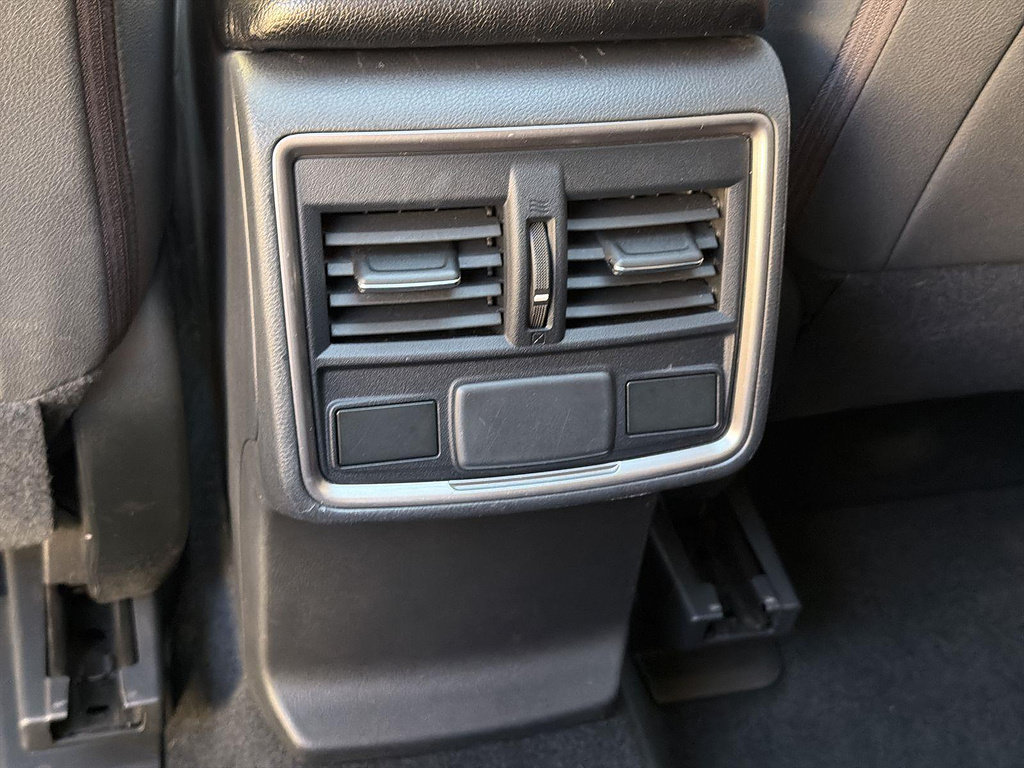 Used 2019 Subaru Forester Premium w/ All-Weather Package AWD/4WD image 20