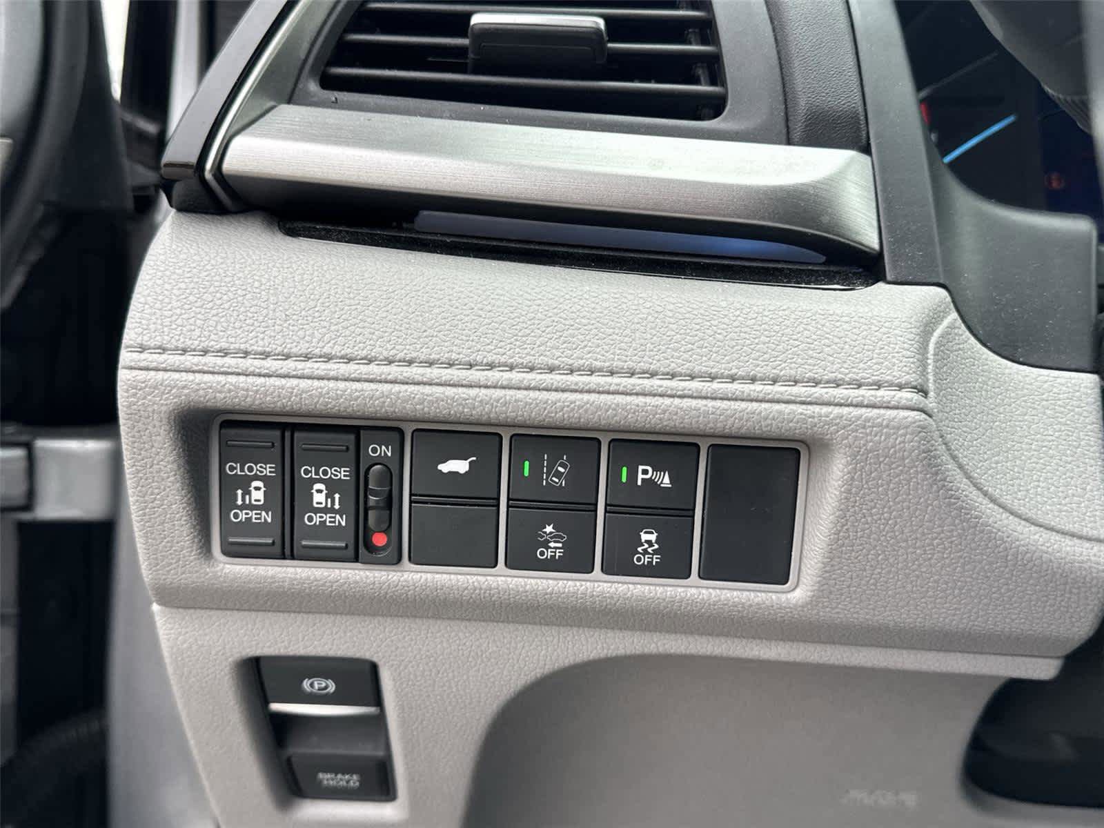 Used 2019 Honda Odyssey Elite image 35