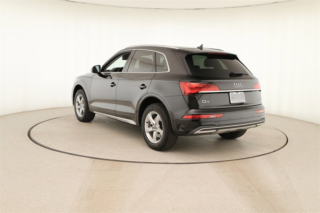 Certified 2023 Audi Q5 2.0T Premium w/ Convenience Package image 4