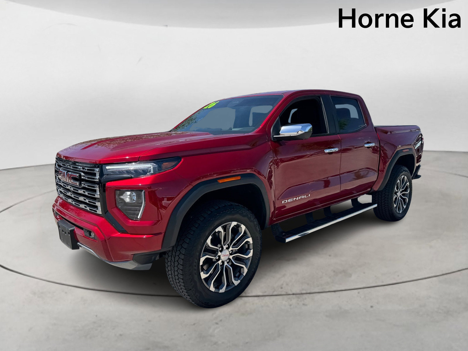 Used 2026 GMC Canyon Denali image 7