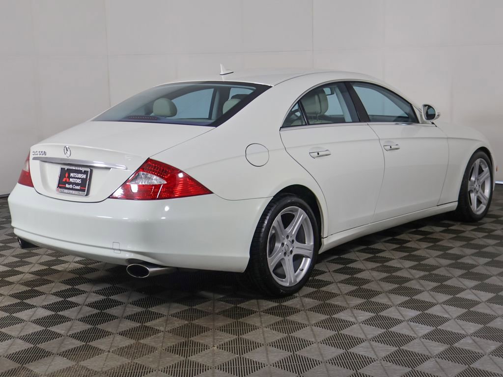 Used 2007 Mercedes-Benz CLS 550 image 9