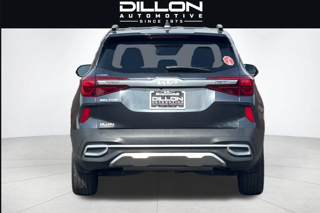 Used 2022 Kia Seltos S AWD/4WD image 5