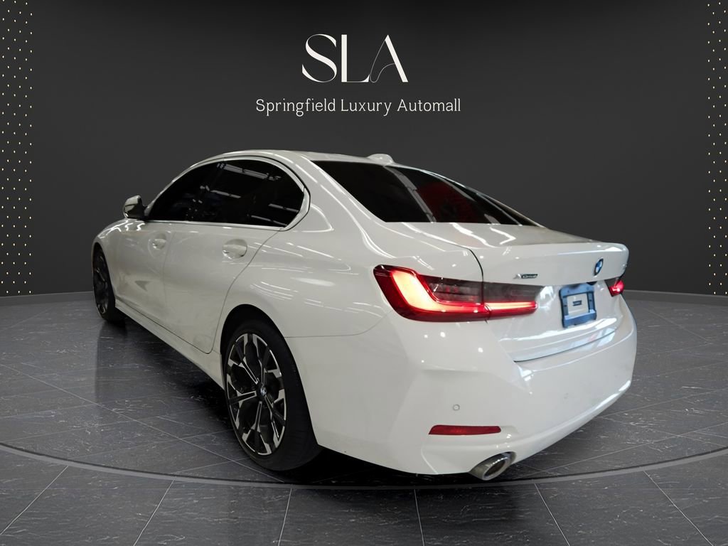 Used 2025 BMW 330i xDrive Sedan w/ M Sport Package image 8