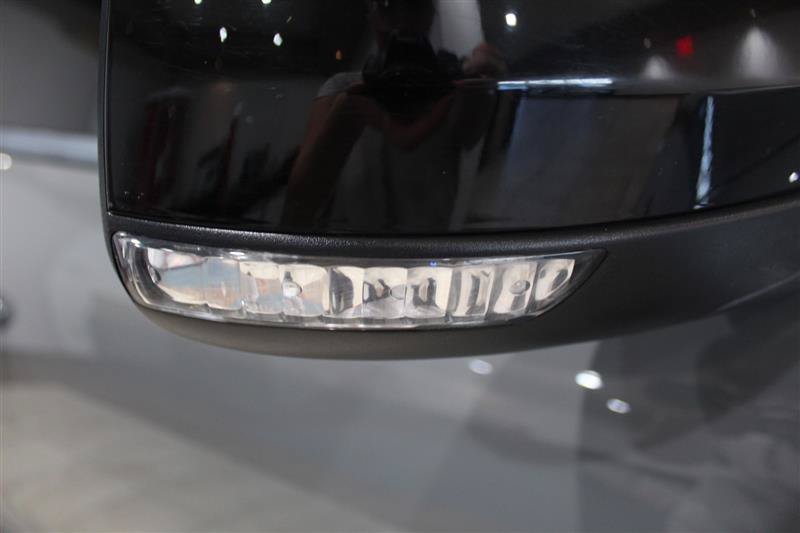 Used 2022 Dodge Durango R/T w/ Blacktop Package AWD/4WD image 16