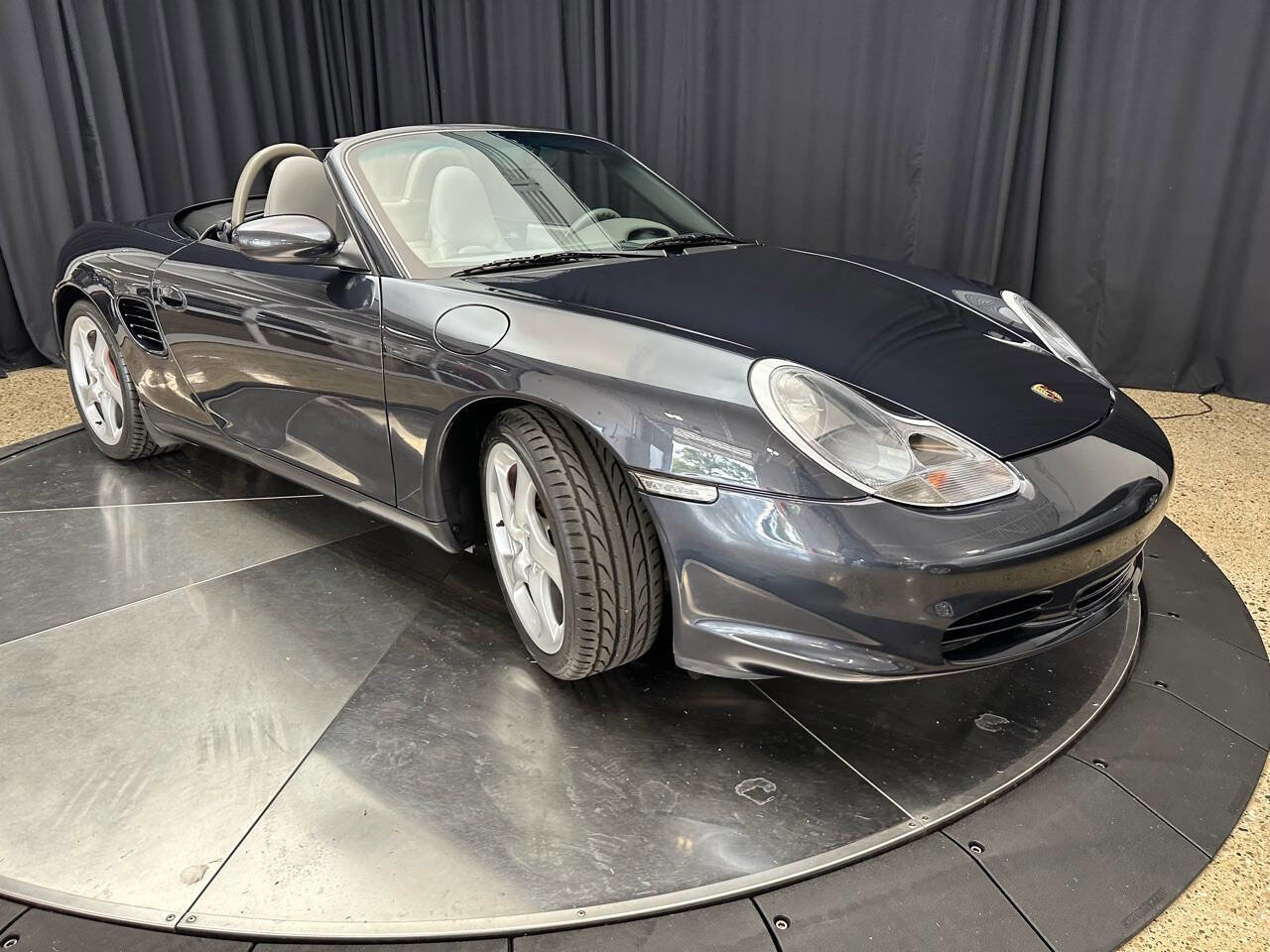 Used 2004 Porsche Boxster S RWD image 11