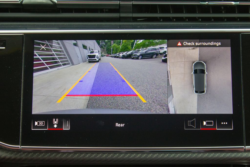 Used 2024 Audi SQ8 Premium Plus AWD/4WD image 18