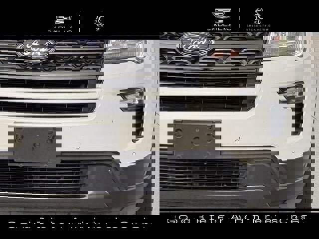 Used 2018 Ford Explorer XLT w/ Equipment Group 202A image 9