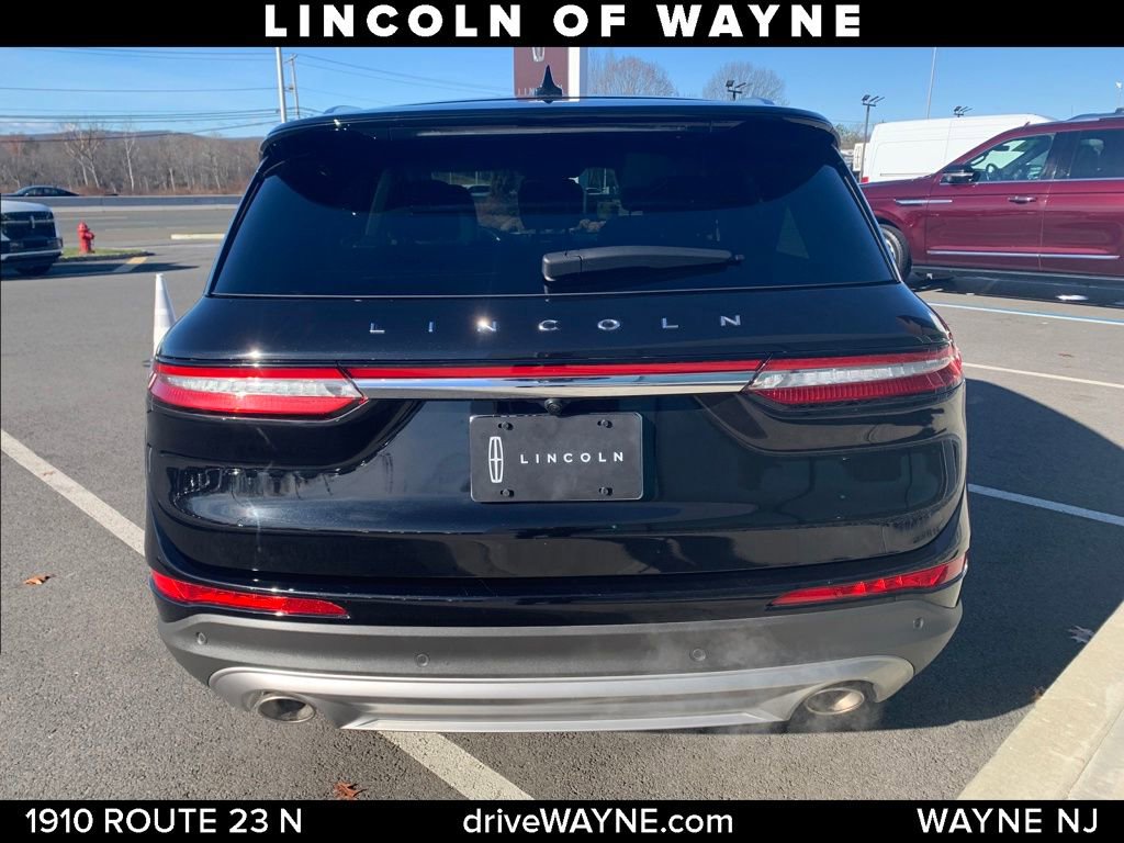 Certified 2022 Lincoln Corsair AWD w/ Premium Package image 4