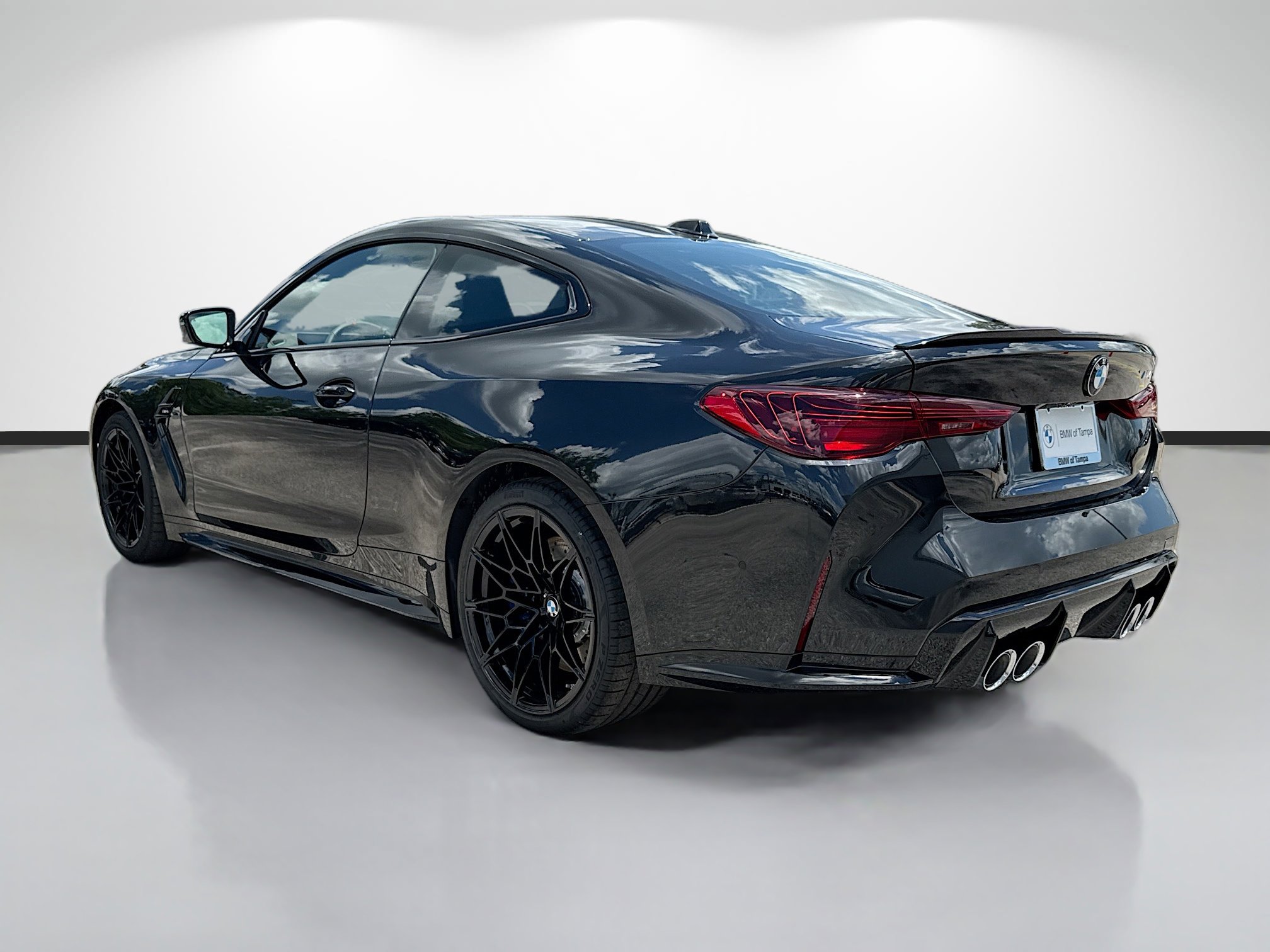 New 2027 BMW M4 Coupe RWD image 5