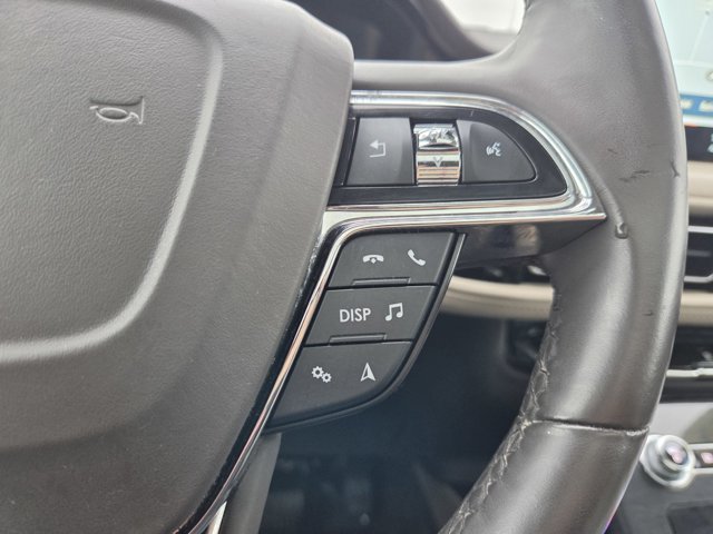 Used 2023 Lincoln Nautilus Reserve AWD/4WD image 19