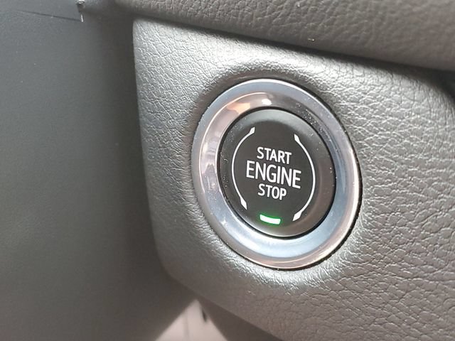 Certified 2024 Cadillac XT4 Sport AWD/4WD image 20