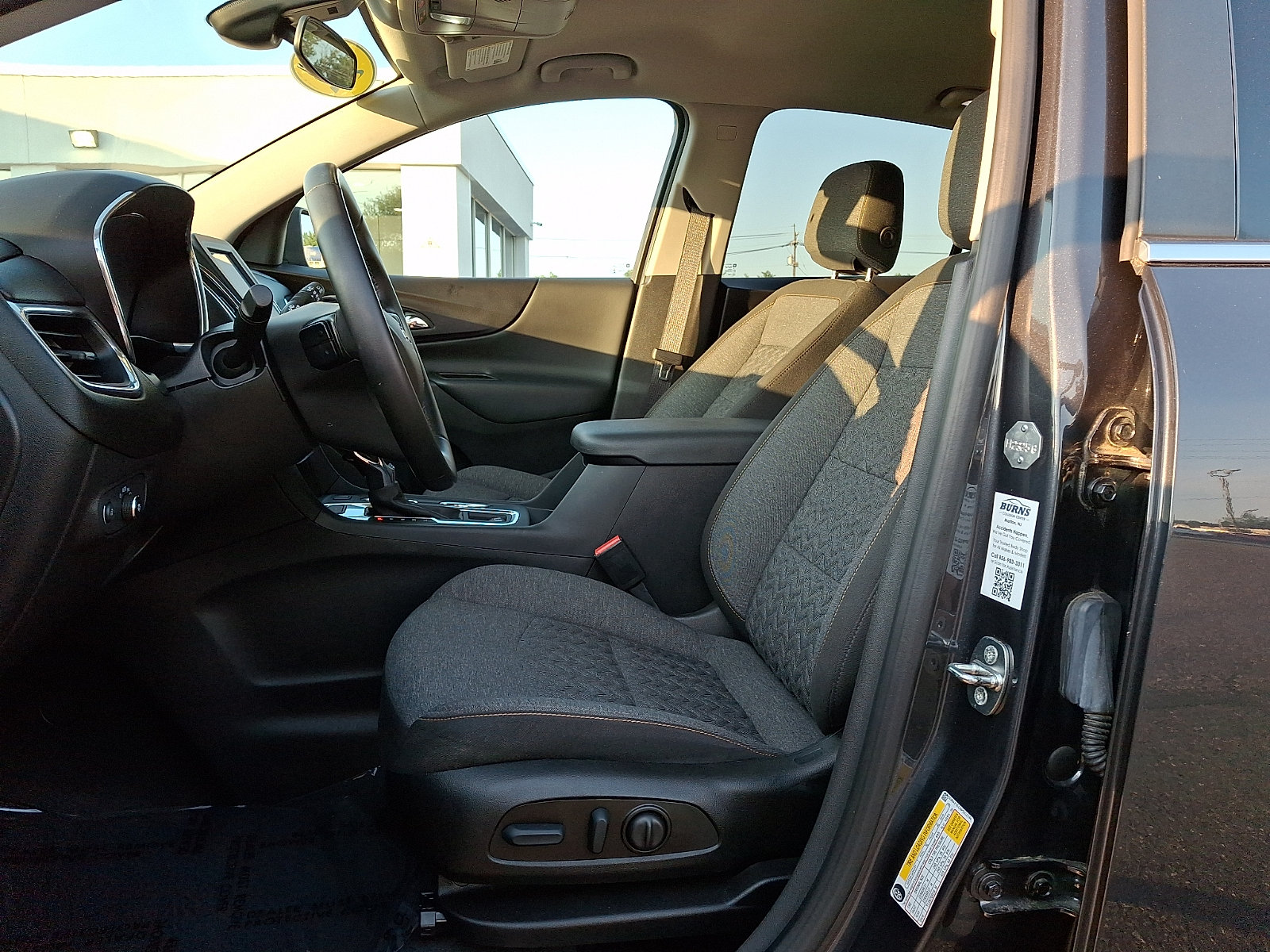 Certified 2023 Chevrolet Equinox LT w/ Driver Convenience Package AWD/4WD image 13